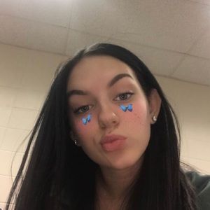 Meet your Posher, Tessa